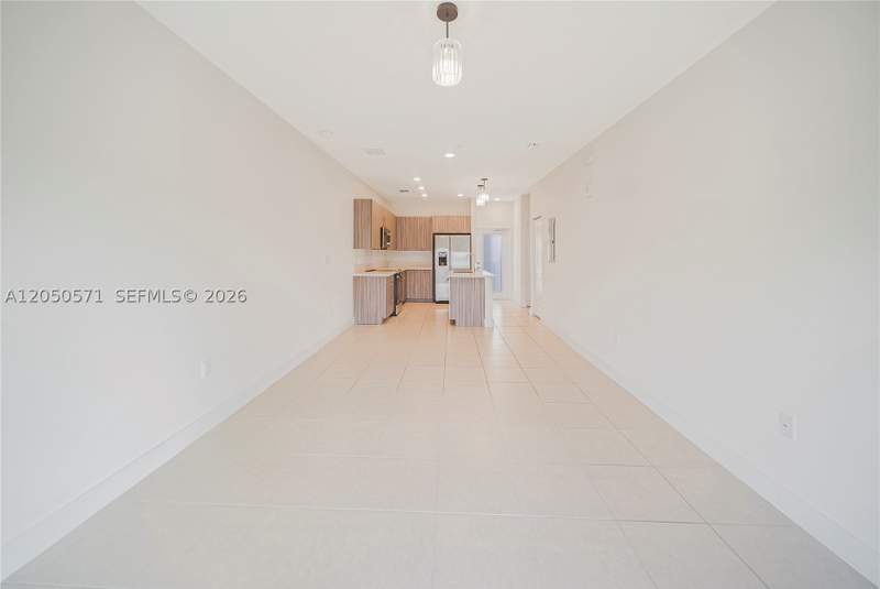 1 bedroom Condominium at 8265 NW 41st St C-202, Downtown Doral South Phas, Doral — photo 4