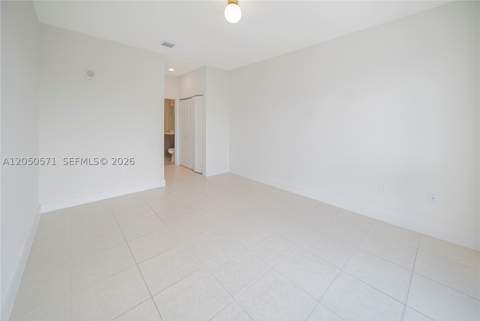 8265 NW 41st St C-202, Doral FL - photo 6 of 28
