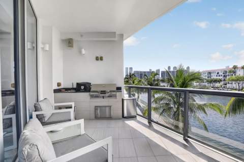 3250 NE 188th Street 201, Aventura FL - photo 14 of 72