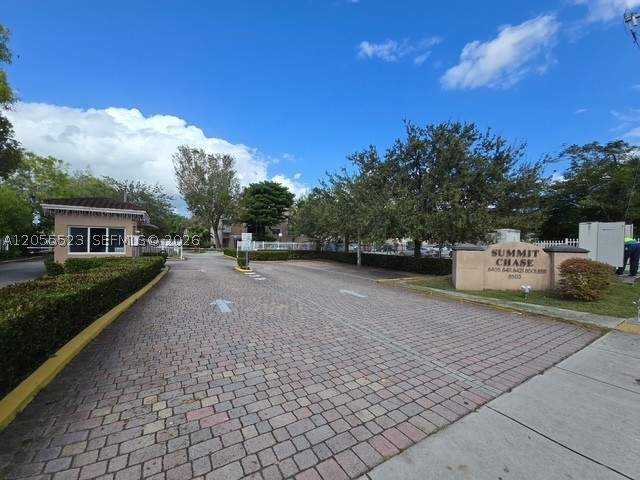 2 bedroom Condominium at 8405 NW 8th St 201, Summit Chase Condo, Miami — photo 2