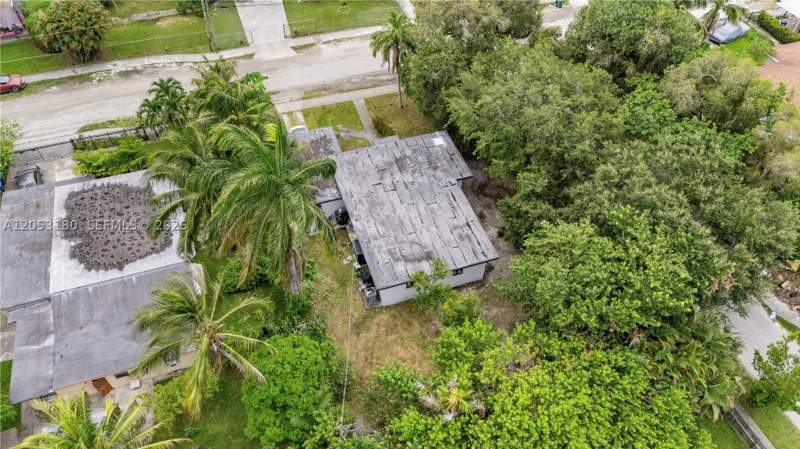 3 bedroom SingleFamilyResidence at 106 NW 84th St, New Little River Ac Pl, Miami — photo 3