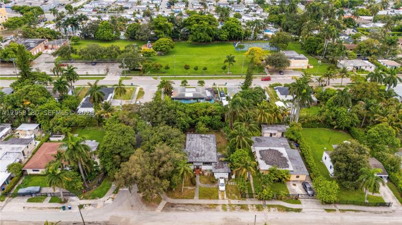 3 bedroom SingleFamilyResidence at 106 NW 84th St, New Little River Ac Pl, Miami — photo 5