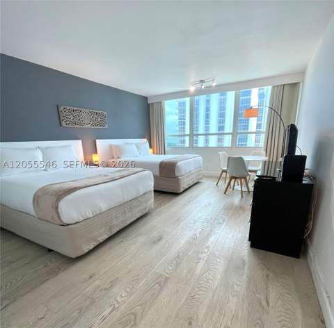 5445 Collins Ave 1515, Miami Beach FL - photo 11 of 43