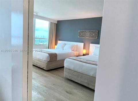 5445 Collins Ave 1515, Miami Beach FL - photo 20 of 43