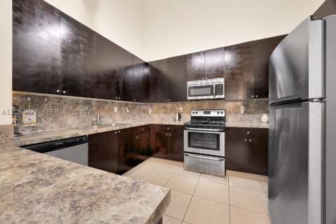 3326 NE 11th Dr, Homestead FL - photo 7 of 26