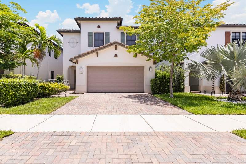 3 bedroom SingleFamilyResidence at 3565 W 97th St, Bonterra, Hialeah — photo 2