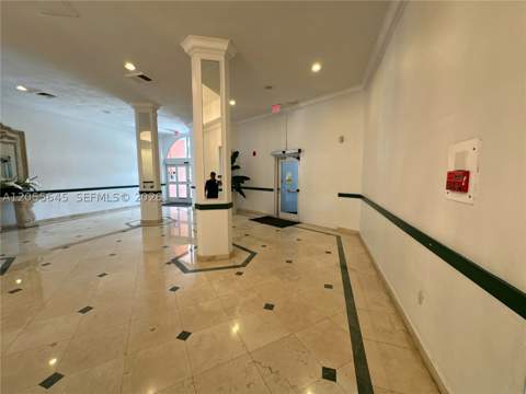 1301 NE Miami Gardens Dr 1403W, Miami FL - photo 19 of 42