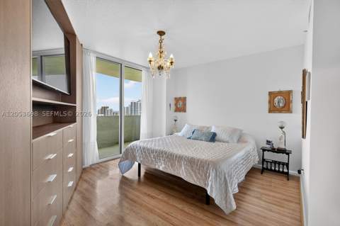 19501 W Country Club Dr 2401, Aventura FL - photo 18 of 32