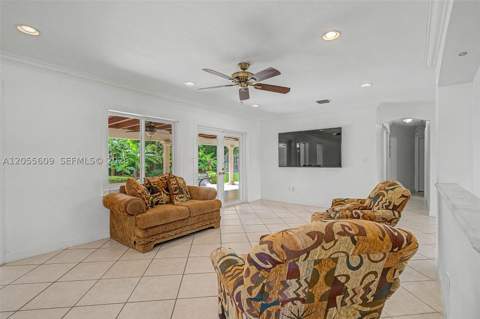 11633 SW 102nd Ct, Miami FL - photo 10 of 38