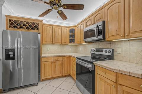 11633 SW 102nd Ct, Miami FL - photo 14 of 38