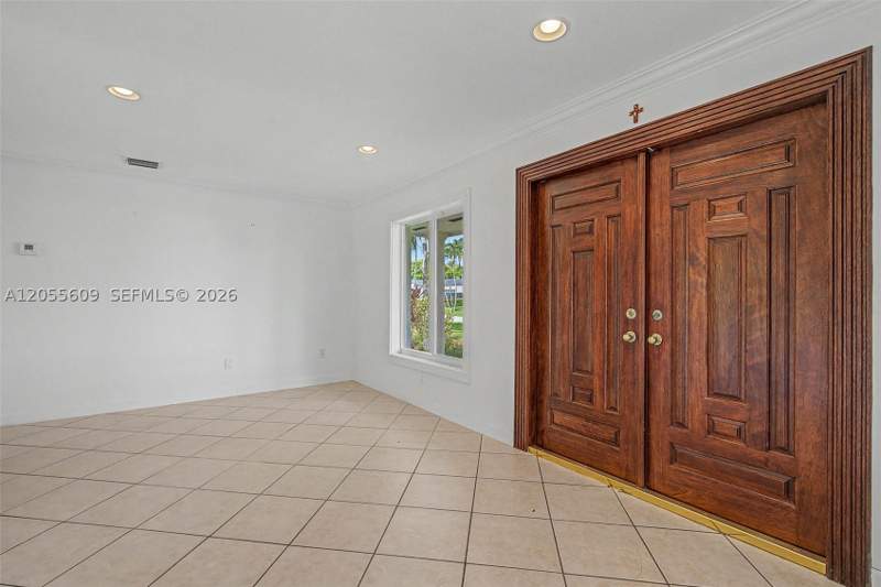 4 bedroom SingleFamilyResidence at 11633 SW 102nd Ct, Pine Acres Sec 4, Miami — photo 5