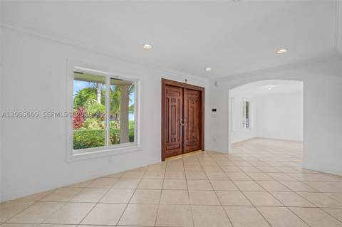 11633 SW 102nd Ct, Miami FL - photo 7 of 38