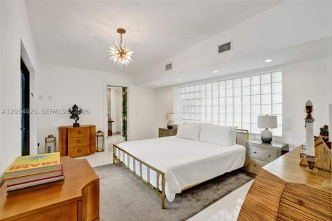19130 NE 21st Ave, North Miami Beach FL - photo 18 of 47