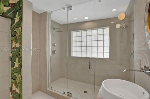 19130 NE 21st Ave, North Miami Beach FL - photo 22 of 47