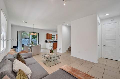 650 NE 191st Ter, Miami FL - photo 21 of 92