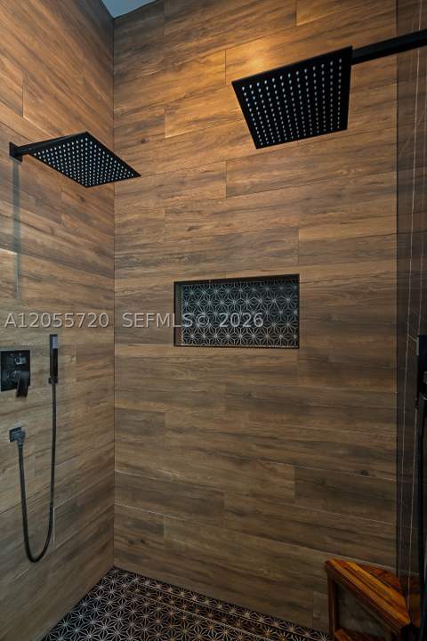 3073 Carter St 3073, Miami FL - photo 13 of 22