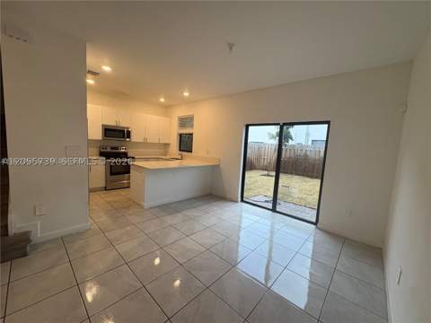 11858 SW 246th Ln, Homestead FL - photo 8 of 21