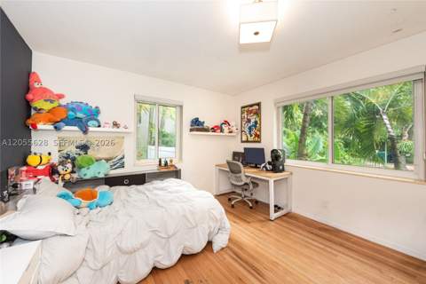 4155 Pamona Ave, Miami FL - photo 17 of 32