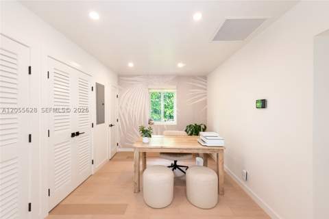4155 Pamona Ave, Miami FL - photo 9 of 32