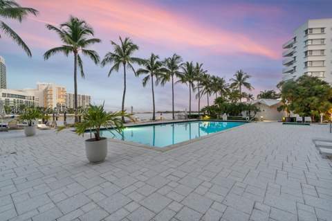 20 Island Ave 315, Miami Beach FL - photo 19 of 21