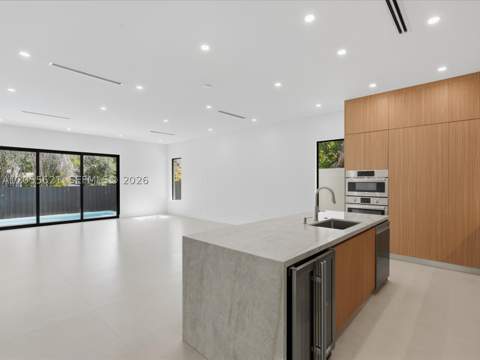 1621 SW 11th Ter, Miami FL - photo 23 of 68