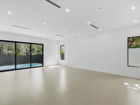 1621 SW 11th Ter, Miami FL - photo 24 of 68