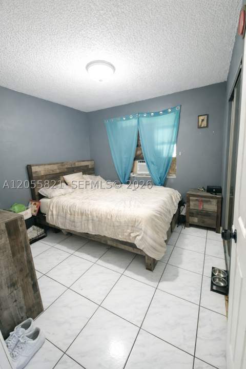 10221 SW 169th St, Miami FL - photo 11 of 23
