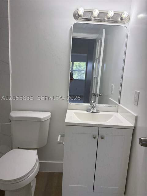 7195 NW 179th St 211, Hialeah FL - photo 15 of 20