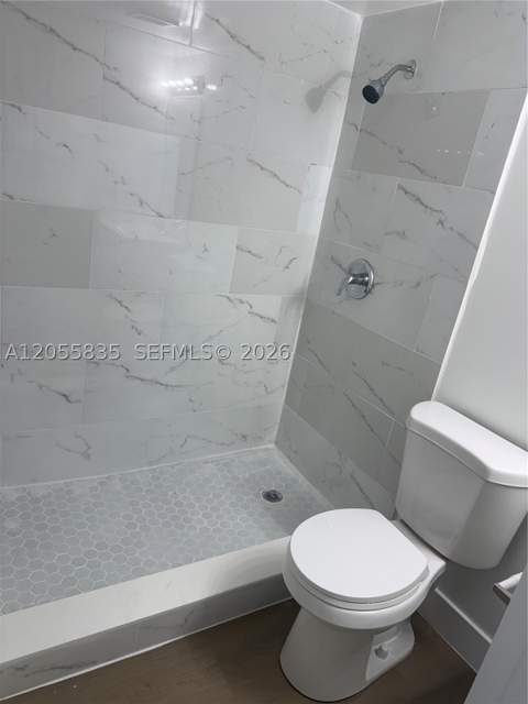 7195 NW 179th St 211, Hialeah FL - photo 16 of 20