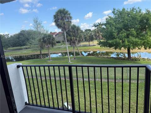 7195 NW 179th St 211, Hialeah FL - photo 19 of 20