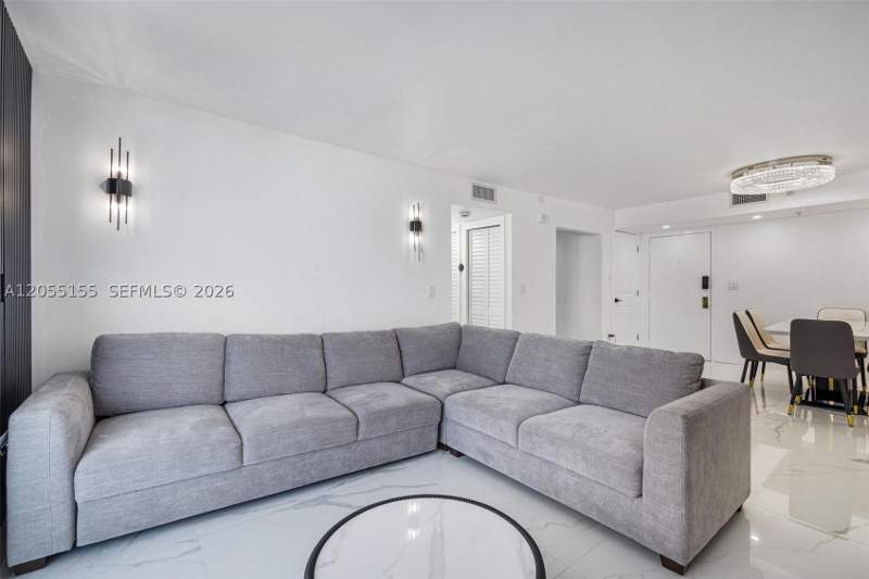 2 bedroom Condominium at 1623 Collins Ave 716, The Georgian Condo, Miami Beach — photo 4