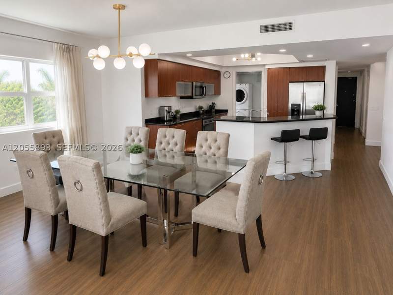3 bedroom Condominium at 14951 Royal Oaks Ln 409, The Oaks I Condo, North Miami — photo 2