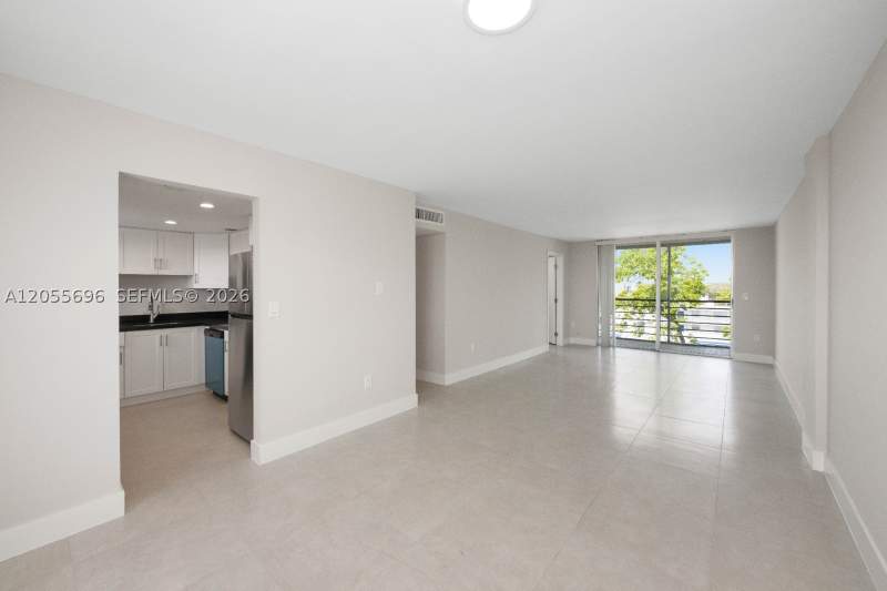 2 bedroom Condominium at 14165 SW 87th St D-505, El Conquistador South Con, Miami — photo 3
