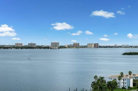 7930 East Dr 1208, North Bay Village FL - photo 18 of 23