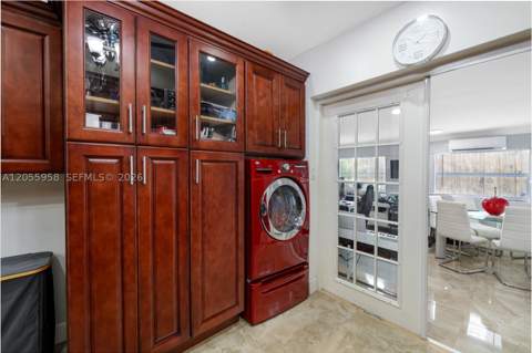 11425 NW 88th Ct, Hialeah Gardens FL - photo 17 of 46