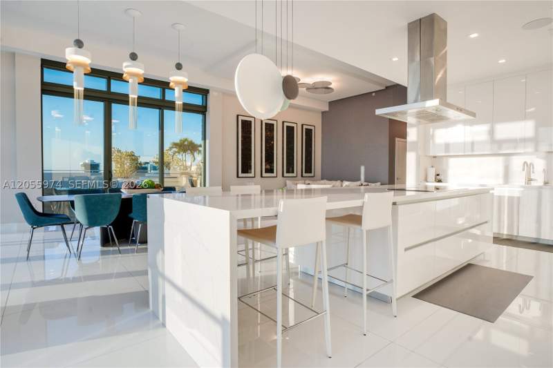 3 bedroom Condominium at 88 SW 7th St Ph 4303, Rise Condo, Miami — photo 4