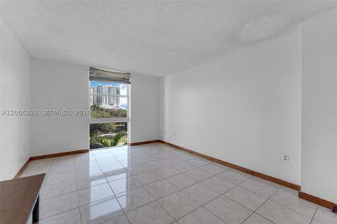 16851 NE 23rd Ave A516, North Miami Beach FL - photo 15 of 29