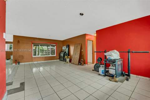 9921 SW 165th Ter, Miami FL - photo 8 of 46