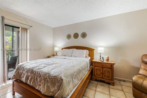 9732 Hammocks Blvd 203-17, Miami FL - photo 18 of 40