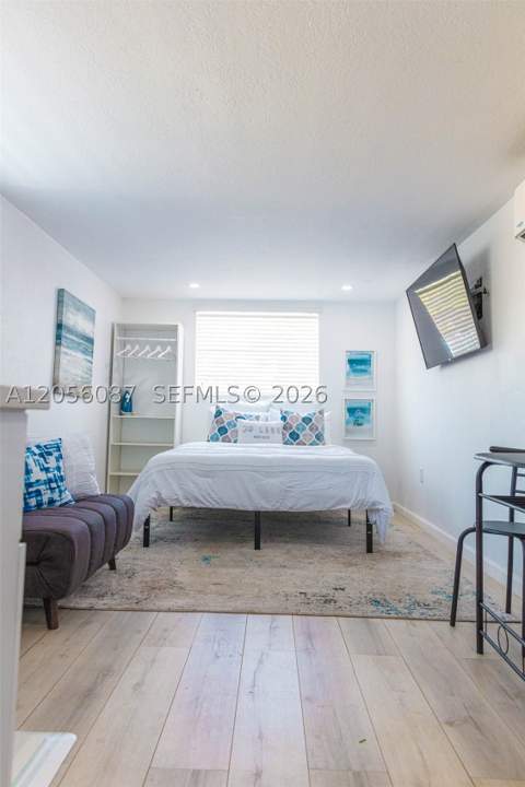 935 NE 164th St, North Miami Beach FL - photo 19 of 25