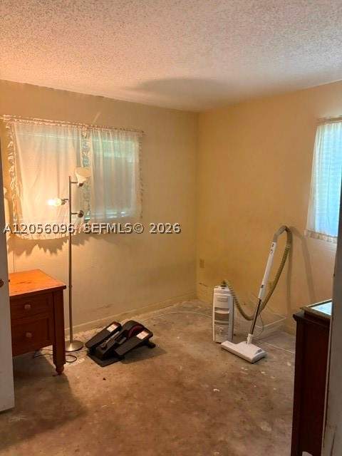 9590 SW 19th St, Miami FL - photo 7 of 10