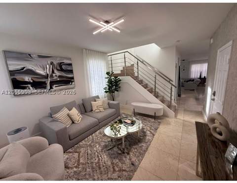 7022 NW 102nd Pl, Doral FL - photo 11 of 56