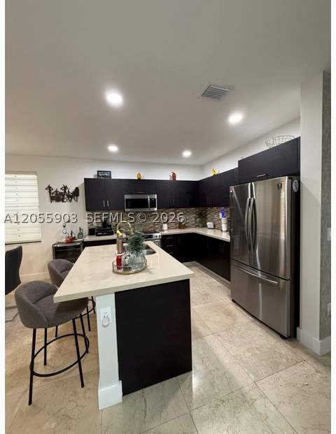7022 NW 102nd Pl, Doral FL - photo 14 of 56