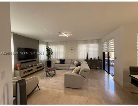 7022 NW 102nd Pl, Doral FL - photo 21 of 56