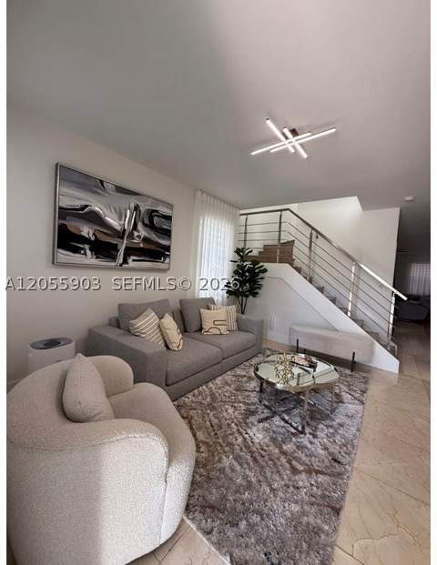 7022 NW 102nd Pl, Doral FL - photo 9 of 56