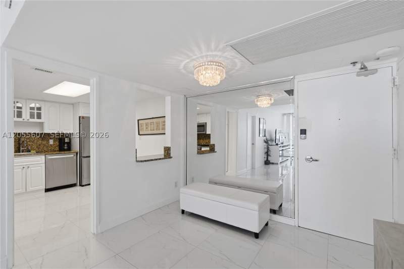 1 bedroom Condominium at 5151 Collins Ave 1027, Seacoast 5151 Condo, Miami Beach — photo 4