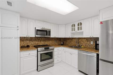 5151 Collins Ave 1027, Miami Beach FL - photo 6 of 51