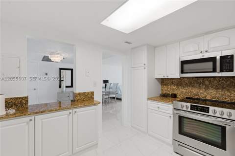 5151 Collins Ave 1027, Miami Beach FL - photo 7 of 51