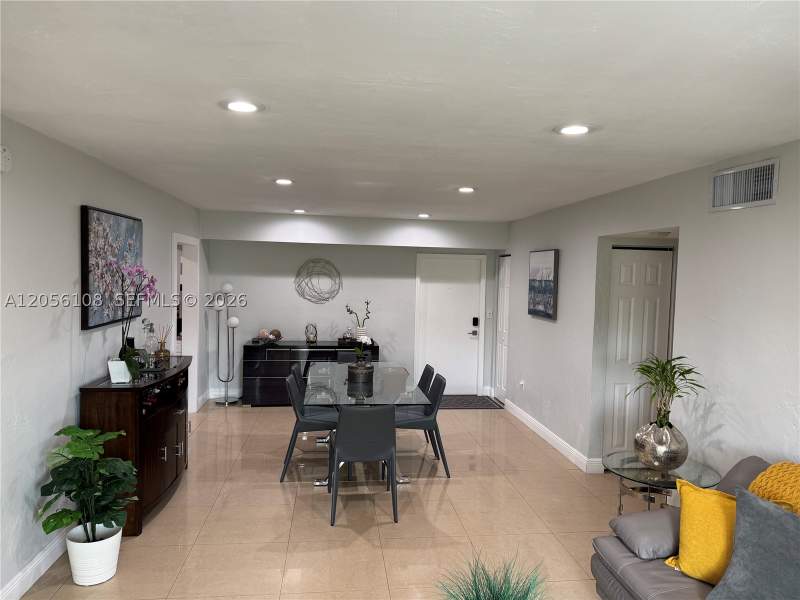 3 bedroom Condominium at 14036 SW 90th Ave 201-Aa, Residences @ The Falls Co, Miami — photo 4