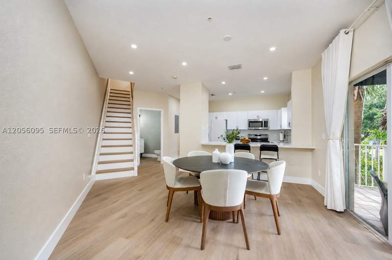 3 bedroom Condominium at 5600 NW 114th Pl 209, Las Brisas At Doral Condo, Doral — photo 5